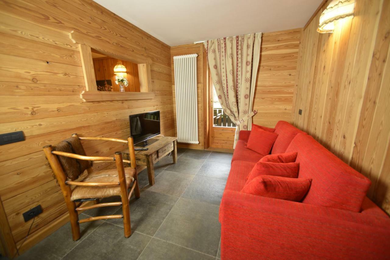 Albergo Alpenrose Ski&Bike Mountain Hotel Gressoney-Saint-Jean Eksteriør bilde